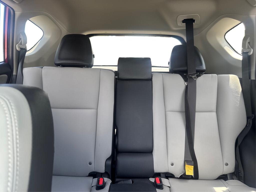 2018 Toyota RAV4 - $24,995