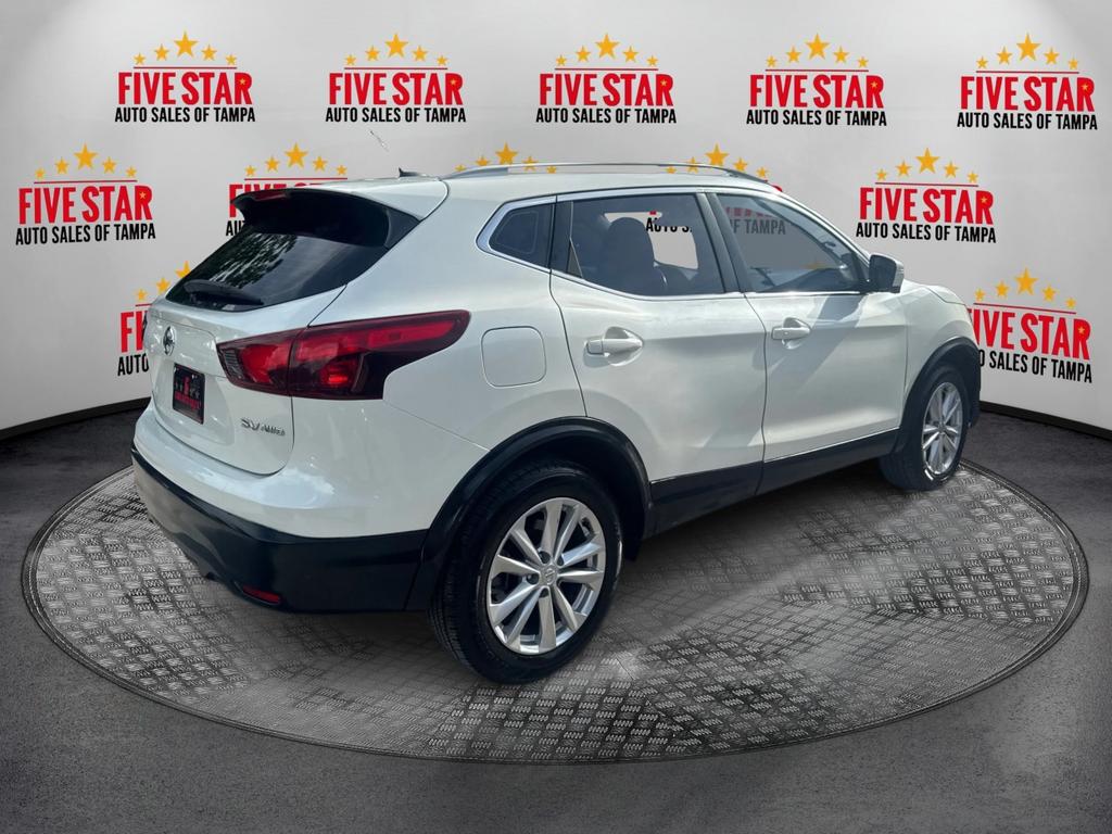 2017 Nissan Rogue - $11,995