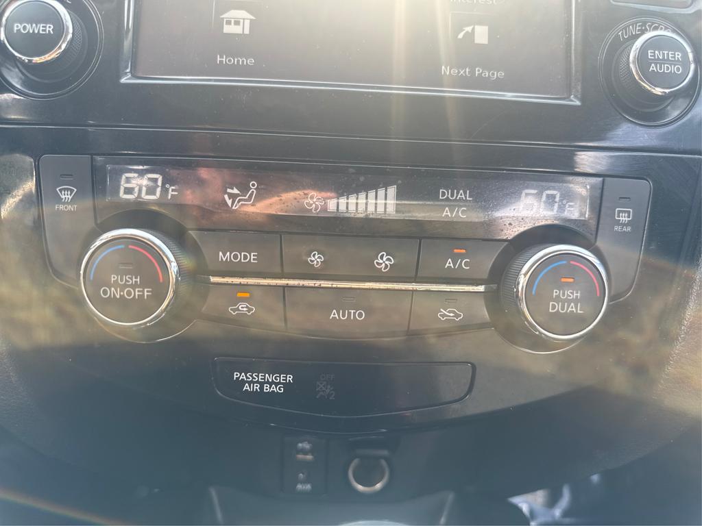 2017 Nissan Rogue - $11,995