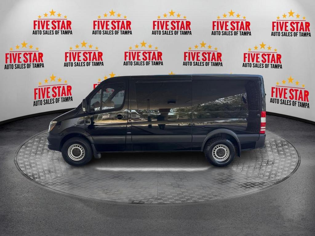 2016 Mercedes-Benz Sprinter 2500 STD Roof photo