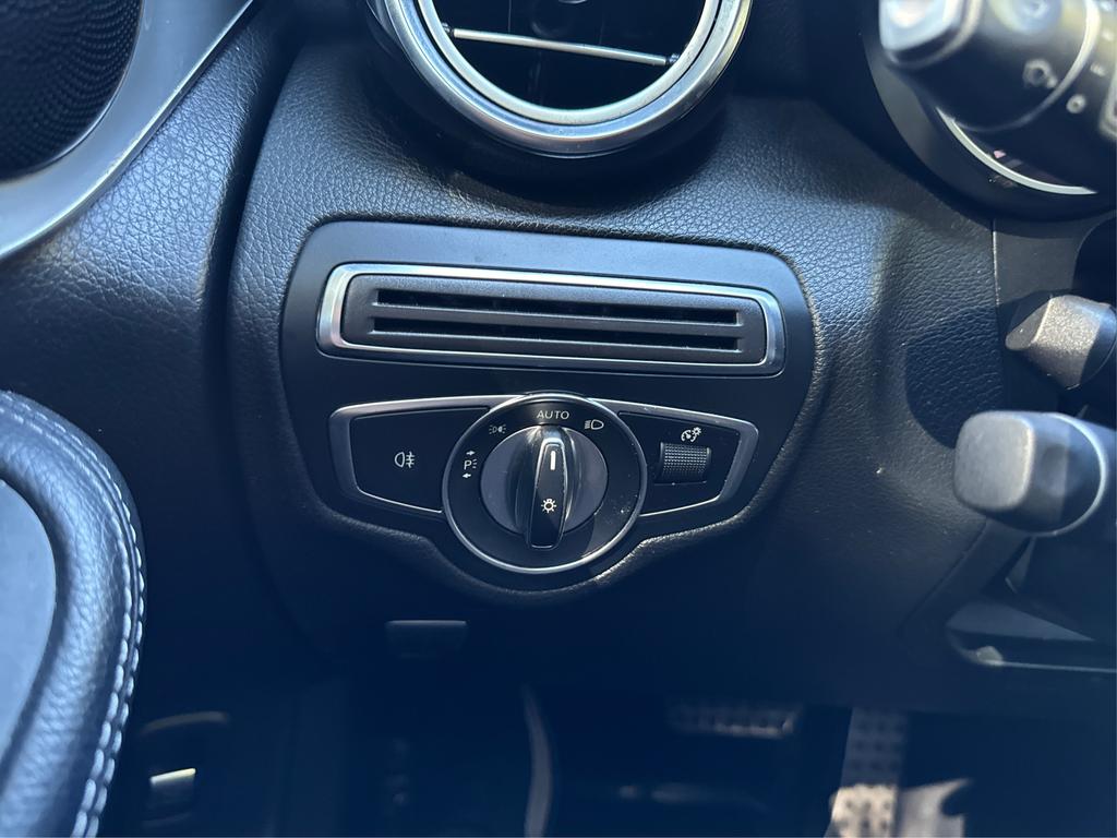 2019 Mercedes-Benz GLC - $13,995