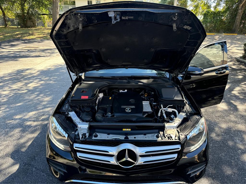 2019 Mercedes-Benz GLC - $13,995