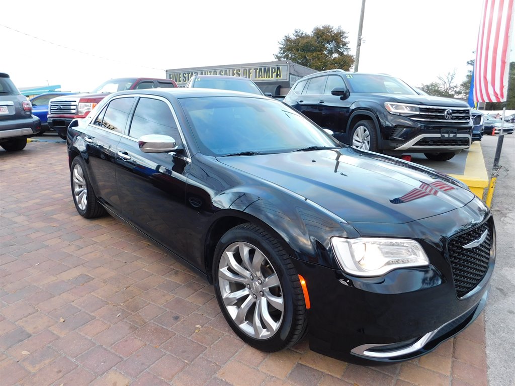 2018 Chrysler 300 Limited Limited photo