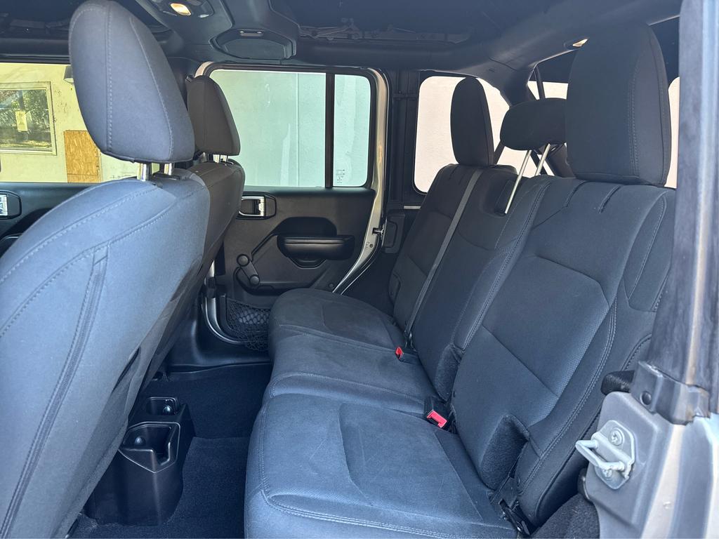 2018 Jeep All-New Wrangler Unlimited Sport photo