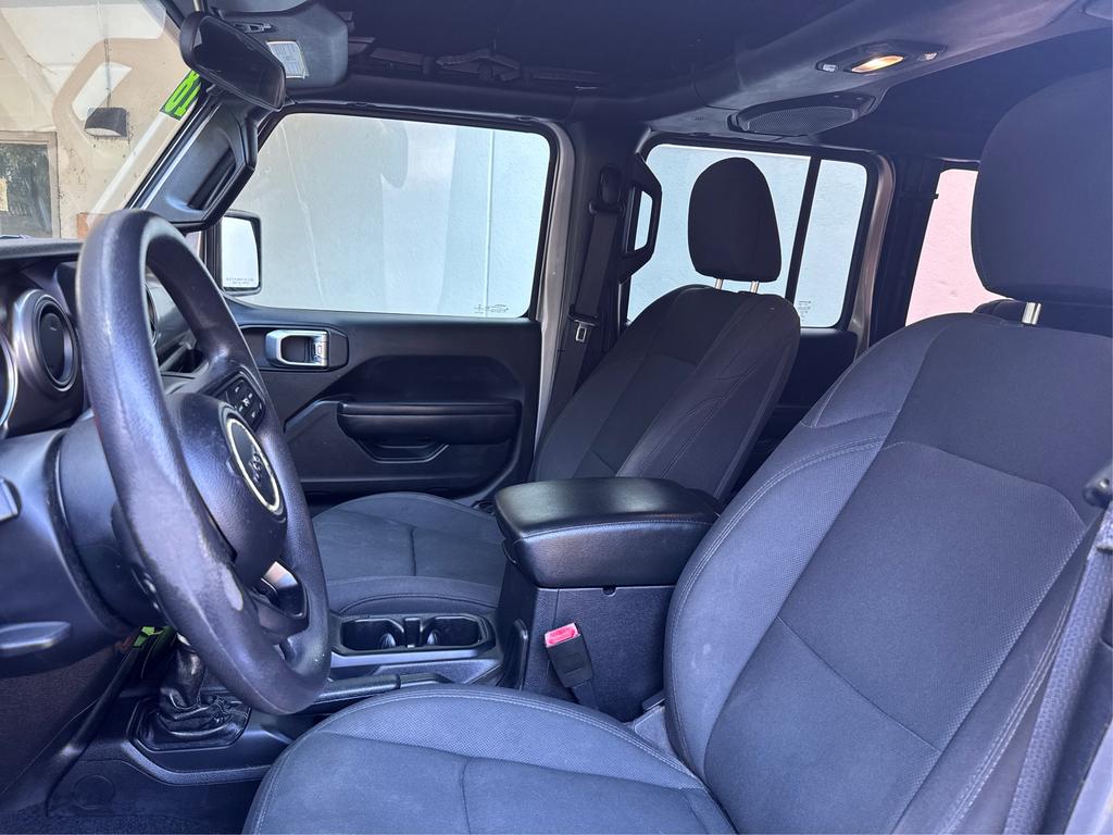 2018 Jeep All-New Wrangler Unlimited Sport photo