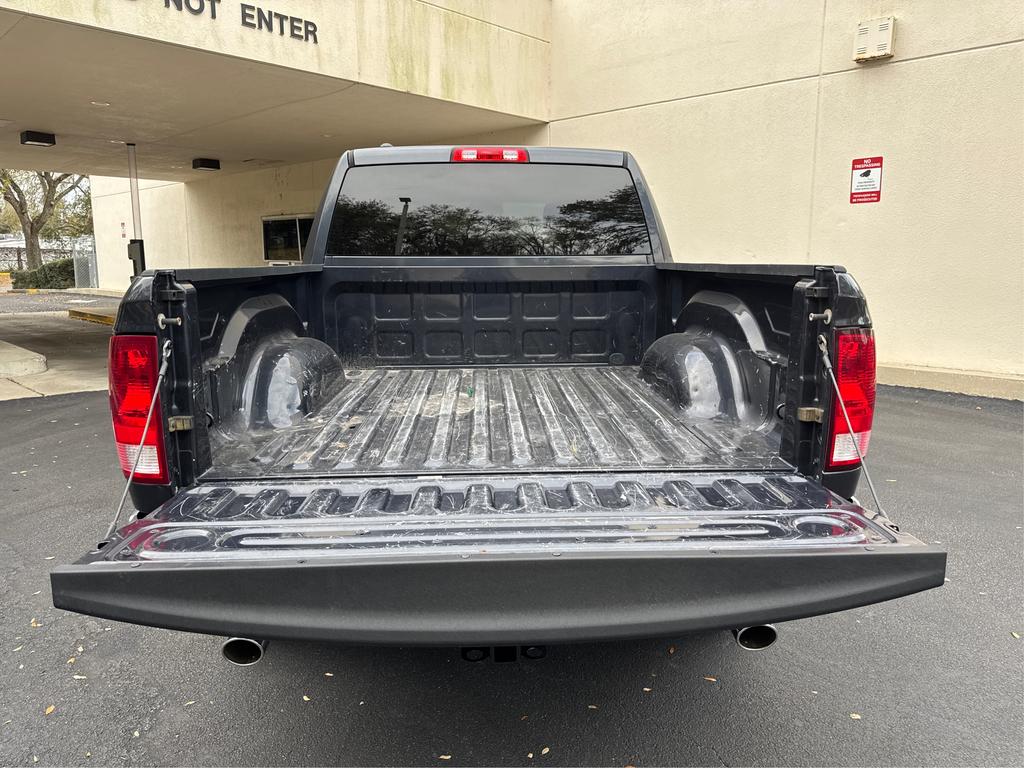2016 RAM 1500 Tradesman photo