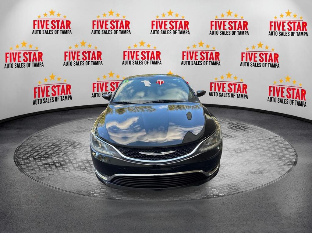 2016 Chrysler 200 Limited photo