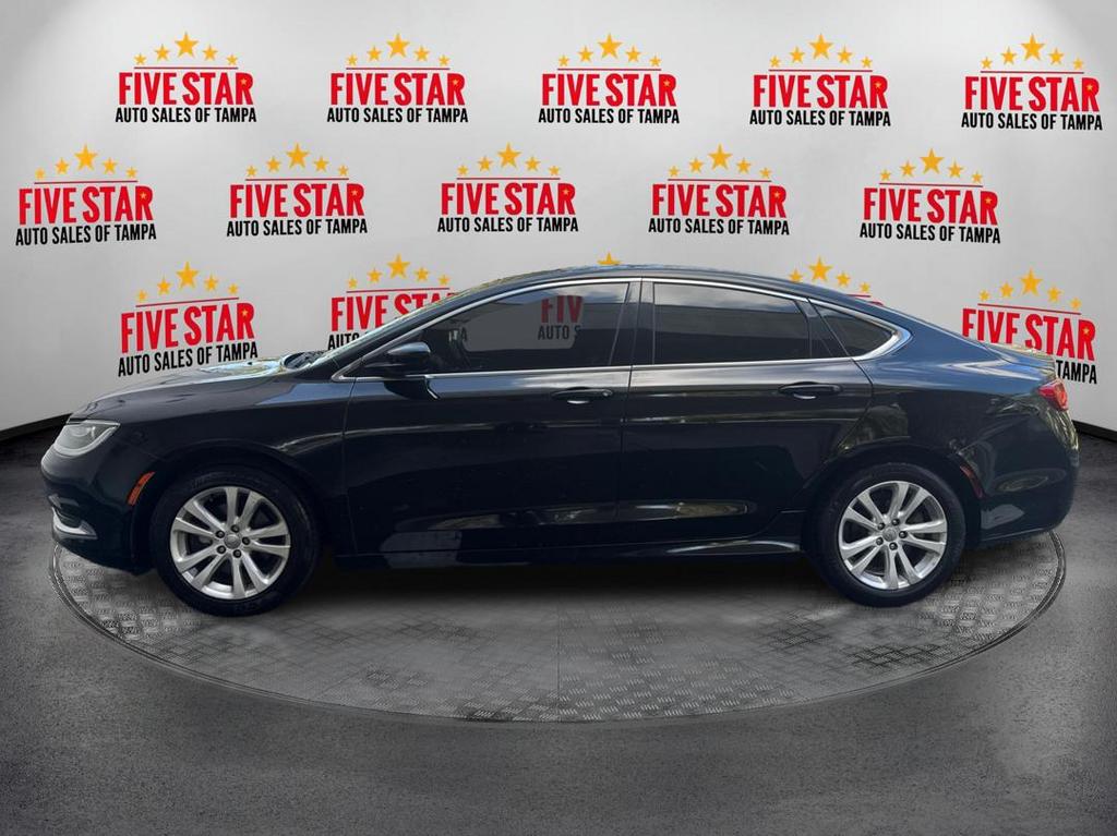2016 Chrysler 200 Limited photo