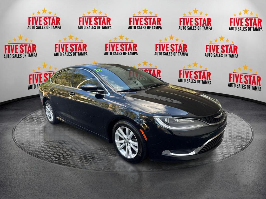 2016 Chrysler 200 Limited photo