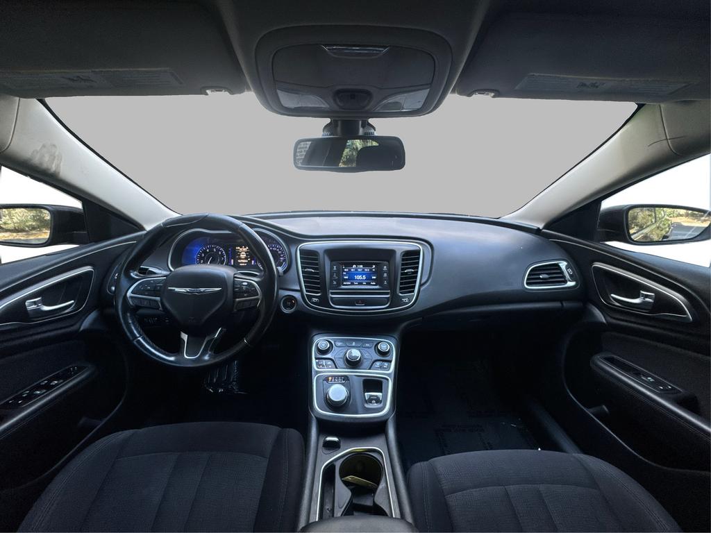 2016 Chrysler 200 Limited photo