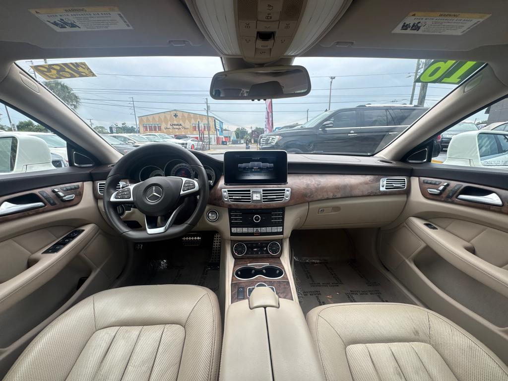 2016 Mercedes-Benz CLS-Class - $17,995