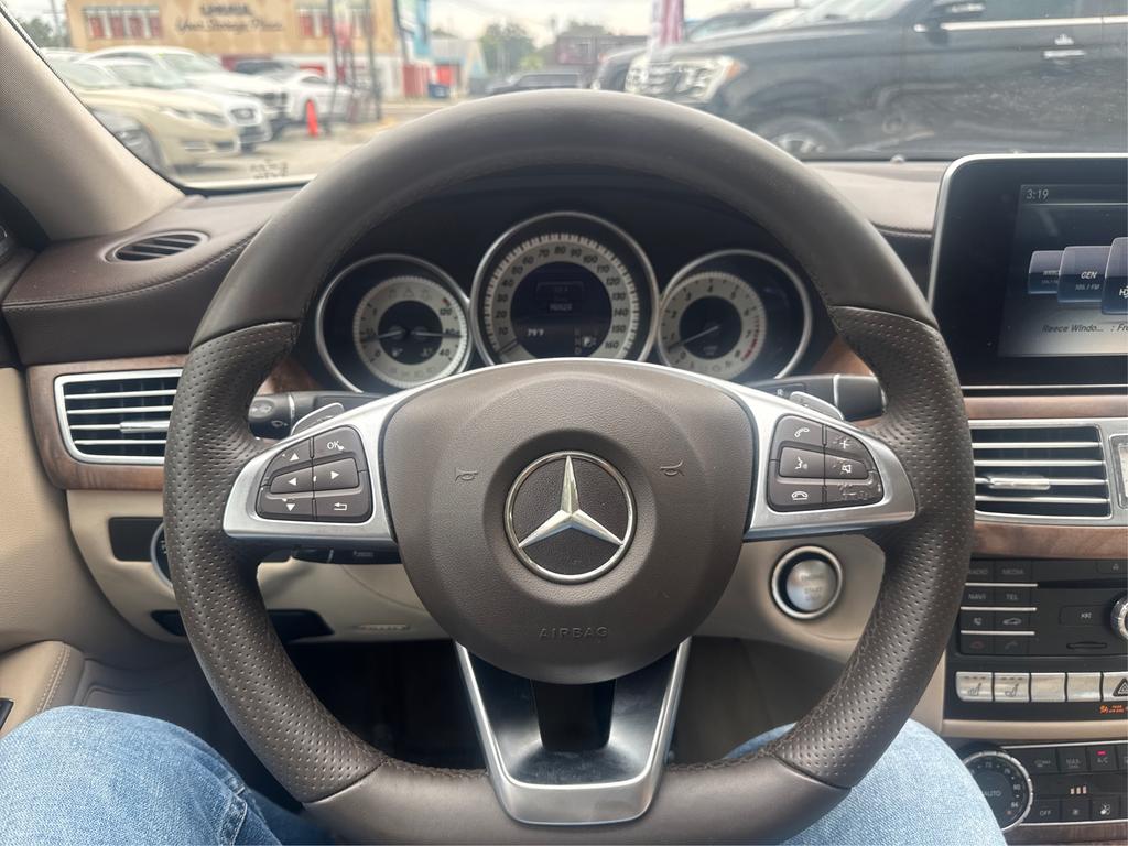 2016 Mercedes-Benz CLS-Class - $17,995