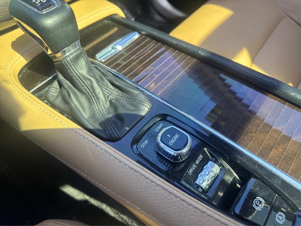 2016 Volvo XC90 - $14,995