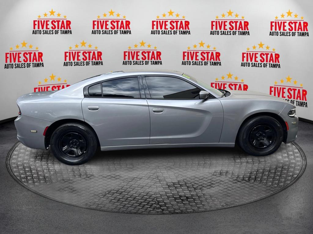 2016 Dodge Charger - $9,995