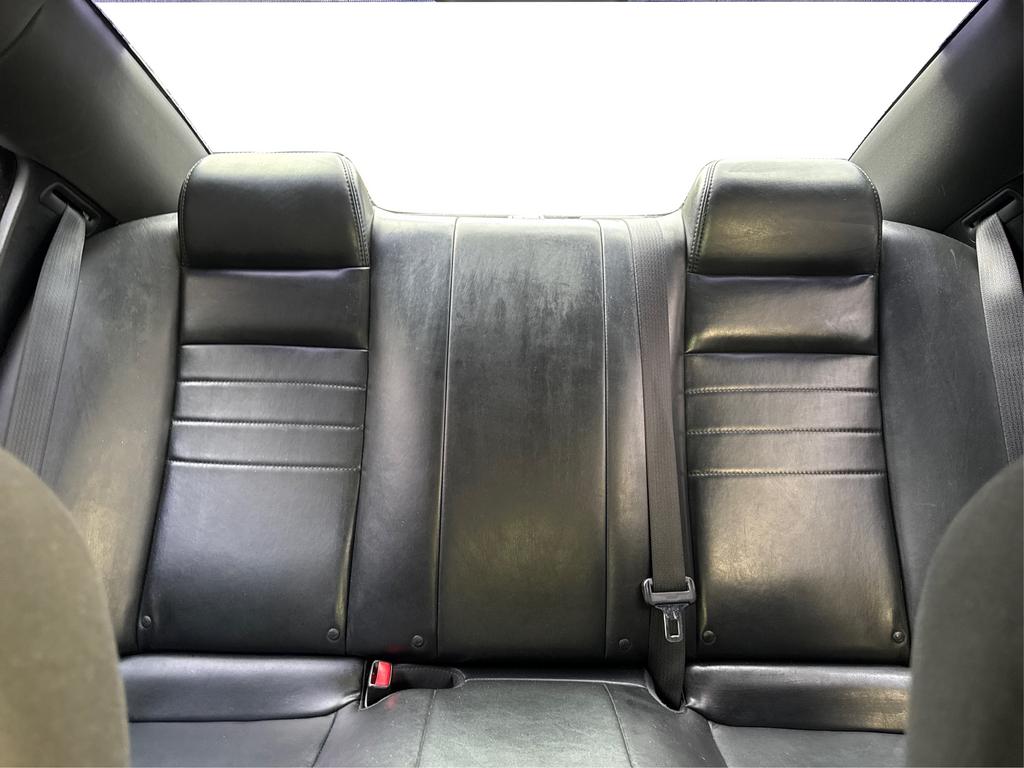 2016 Dodge Charger - $9,995