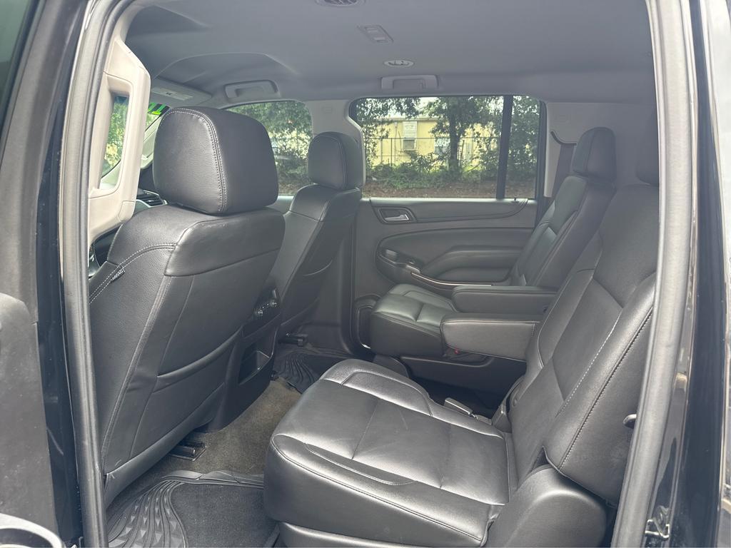 2016 GMC Yukon XL 1500 SLE photo