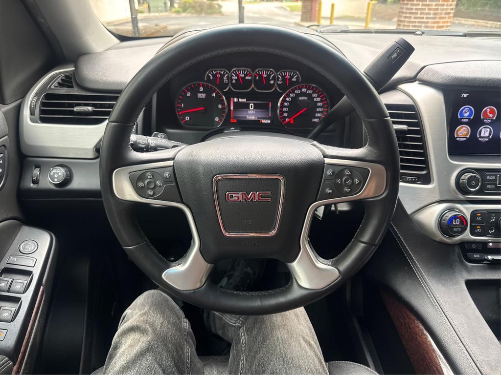 2016 GMC Yukon XL 1500 SLE photo
