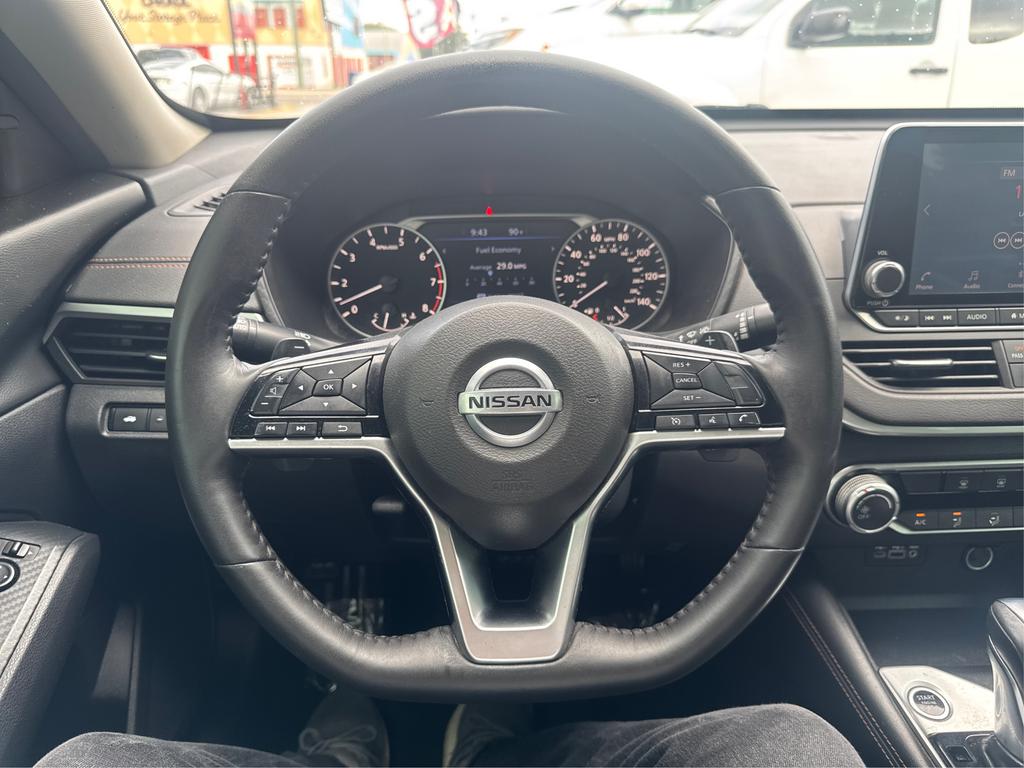 2020 Nissan Altima - $14,995