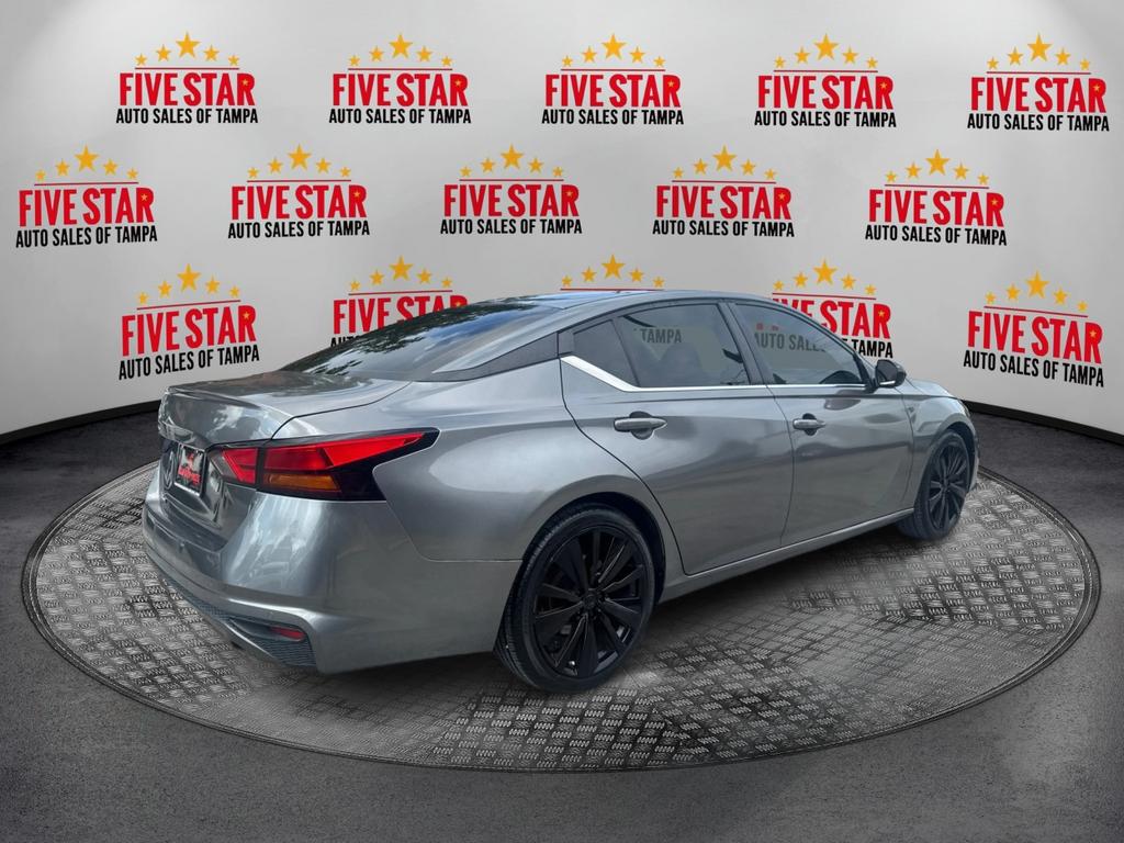 2020 Nissan Altima - $14,995