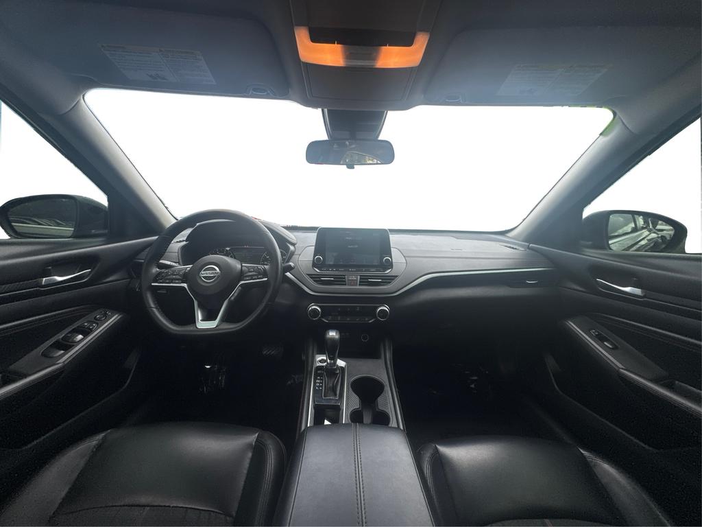 2020 Nissan Altima - $14,995