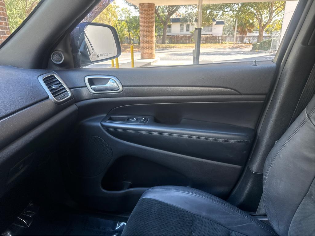 2018 Jeep Cherokee - $12,995