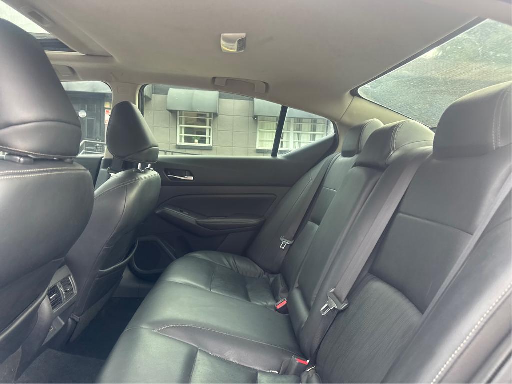 2019 Nissan Altima - $8,995