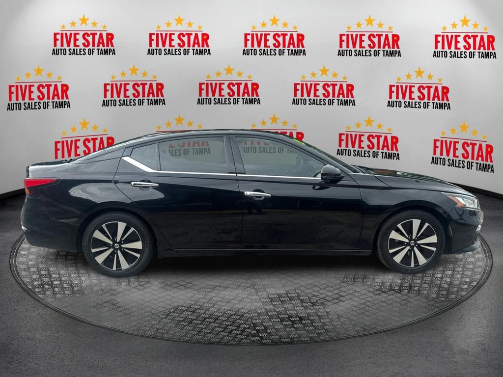 2019 Nissan Altima - $8,995