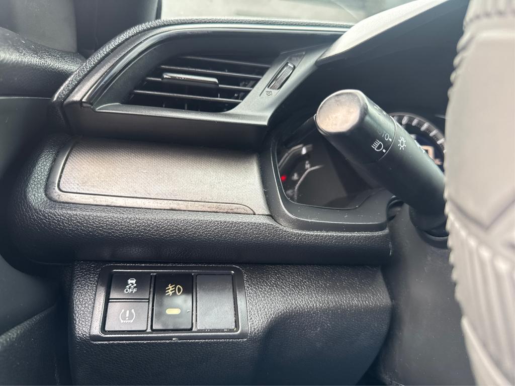 2017 Honda Civic - $15,995