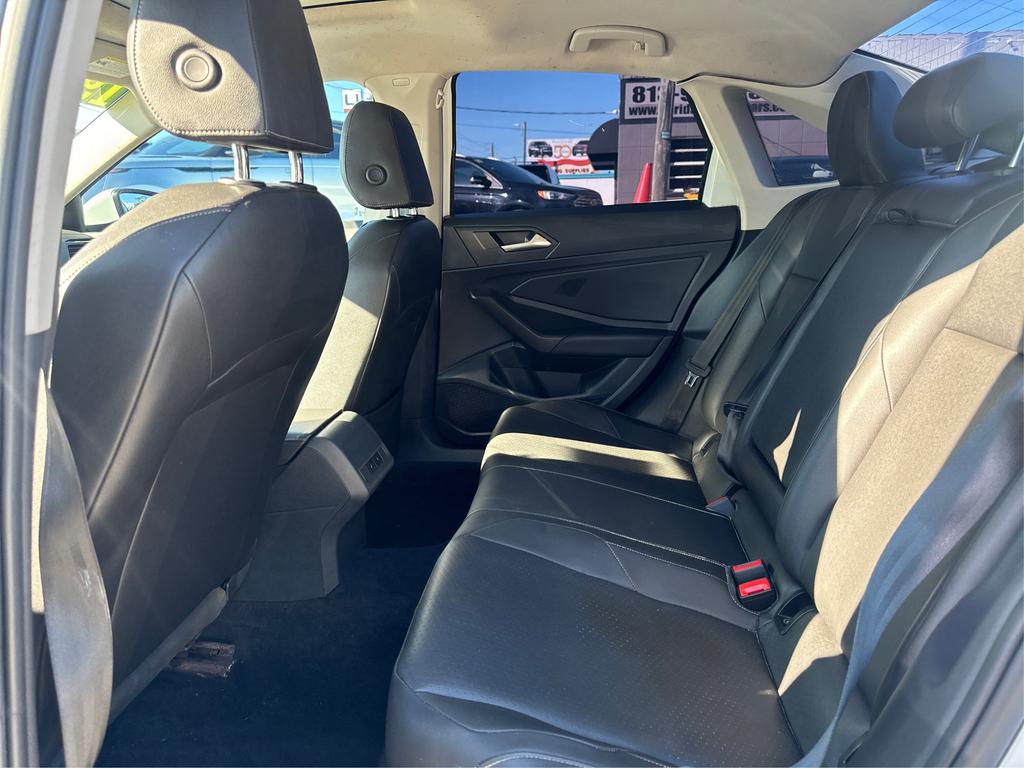 2019 Volkswagen Jetta - $12,995