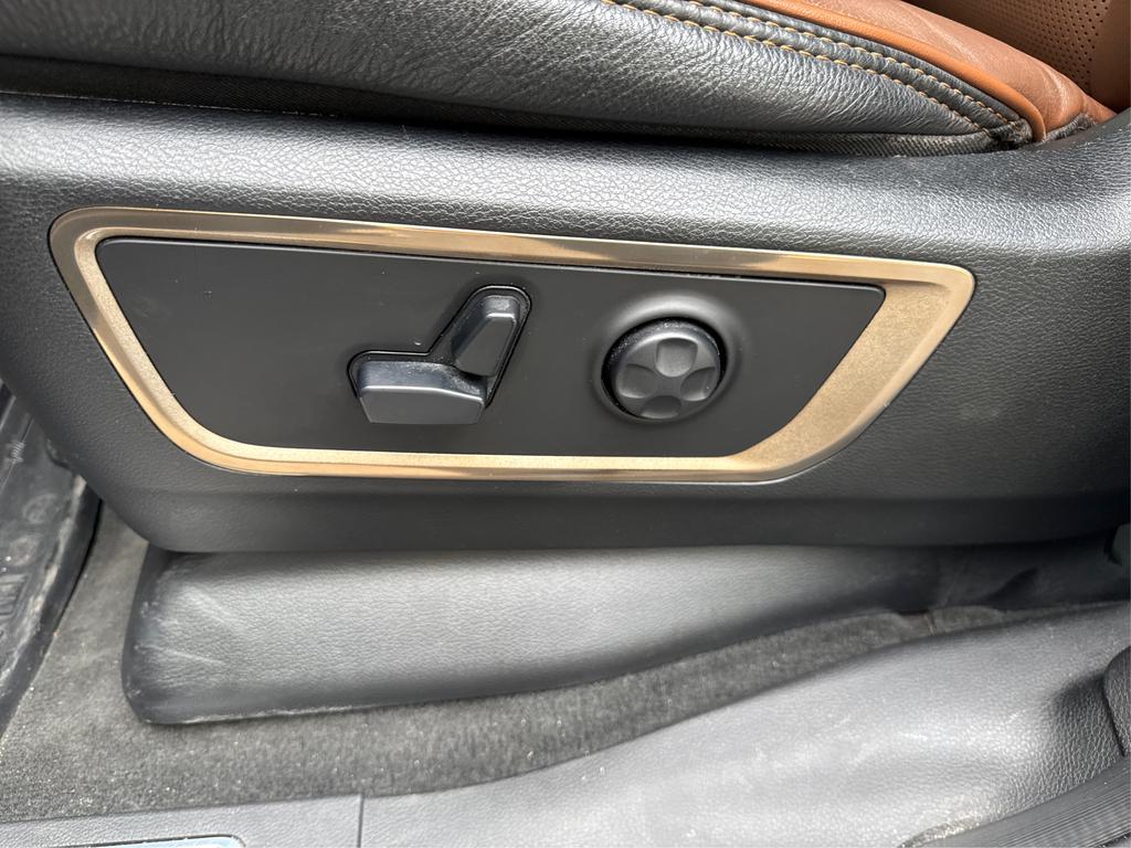 2020 RAM 1500 Laramie Longhorn photo