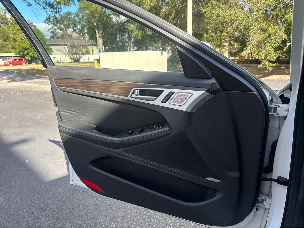 2018 Genesis G80 - $15,995