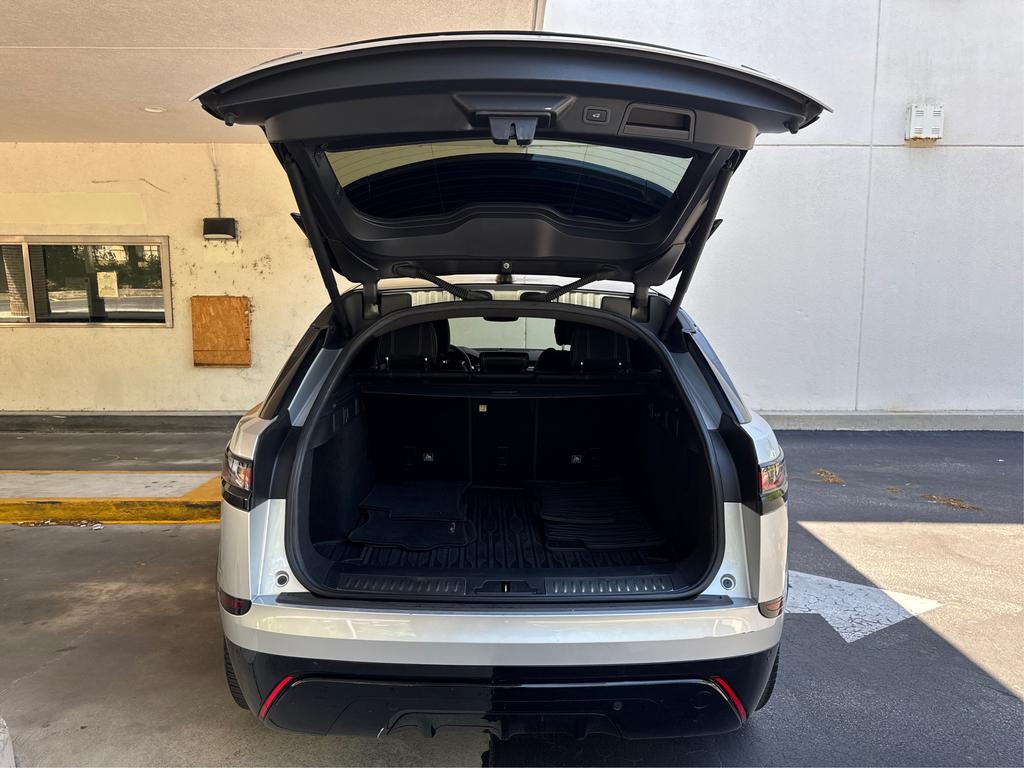 2020 Land Rover Range Rover Velar - $22,995