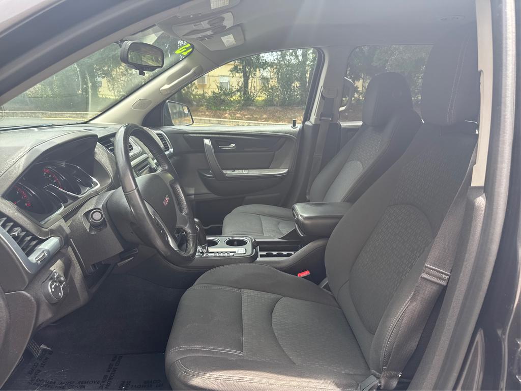 2013 GMC Acadia SLE-1 photo