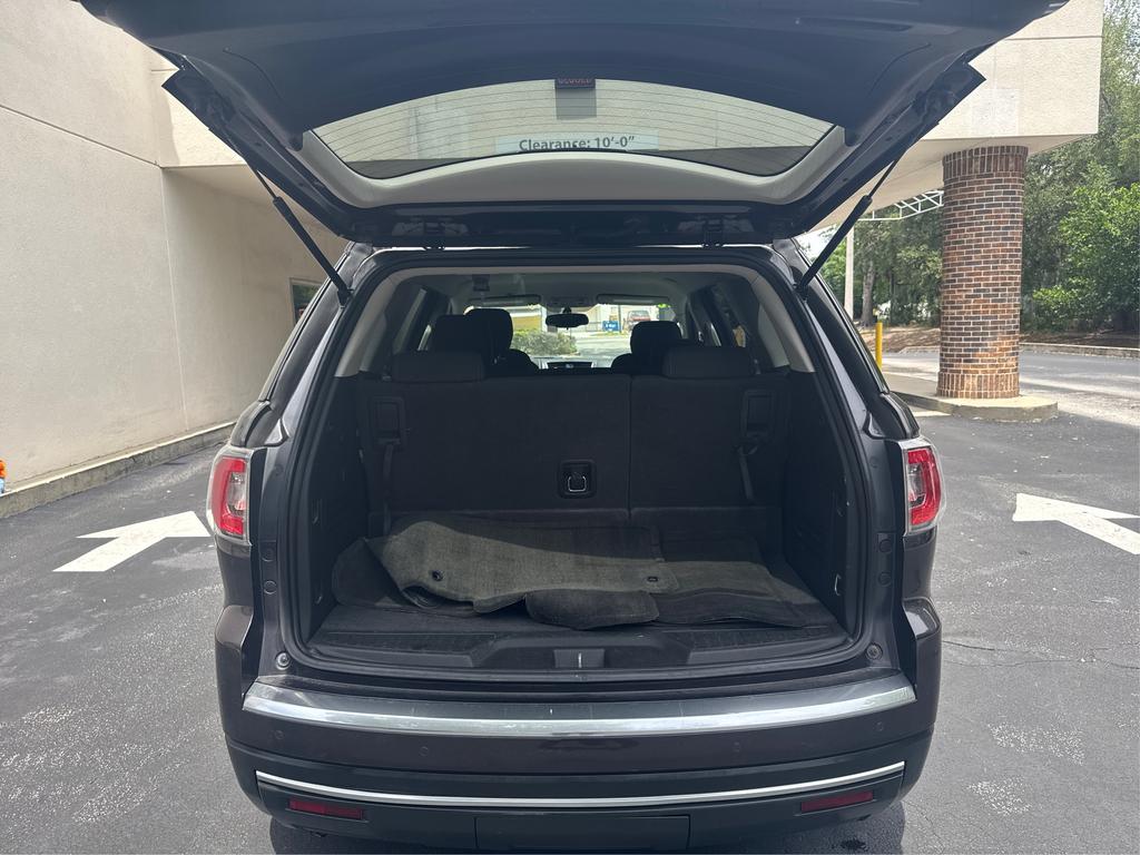 2013 GMC Acadia SLE-1 photo