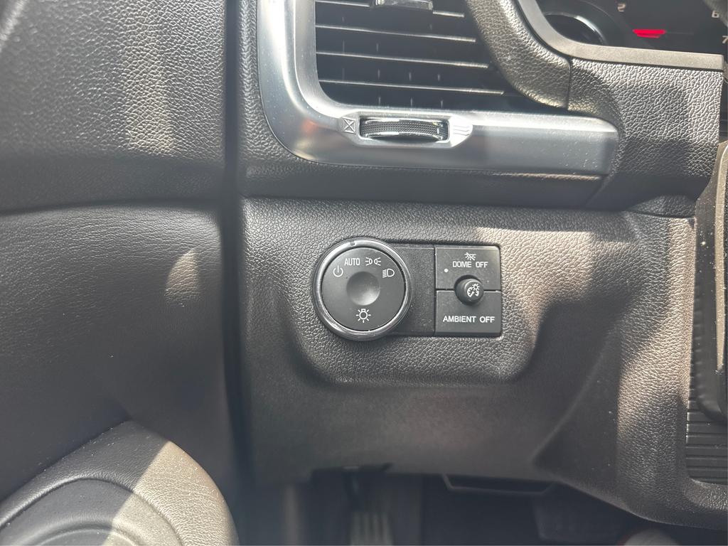 2013 GMC Acadia SLE-1 photo