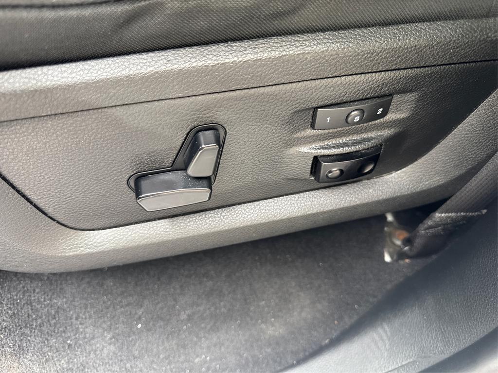 2018 RAM 1500 Laramie photo