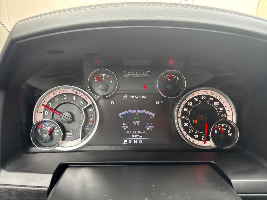 2018 RAM 1500 Laramie photo