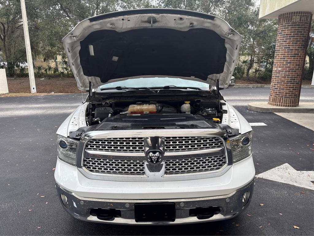 2018 RAM 1500 Laramie photo