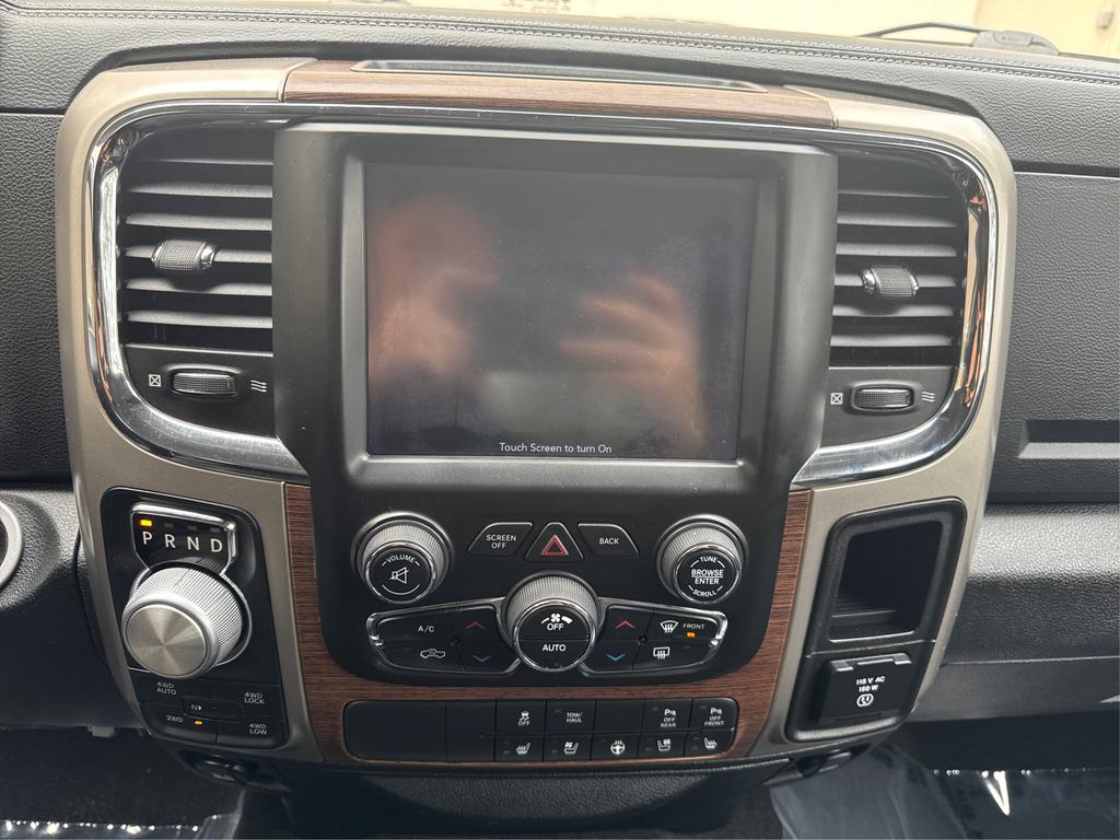 2018 RAM 1500 Laramie photo