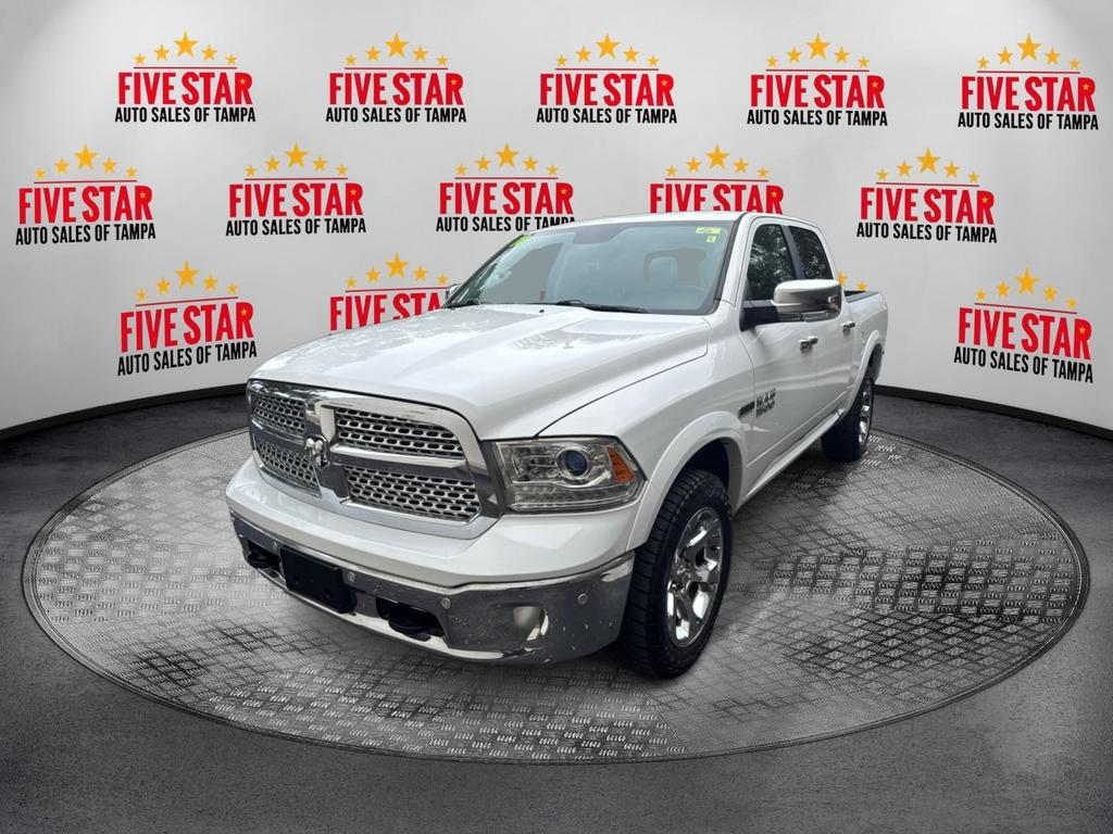 2018 RAM 1500 Laramie photo