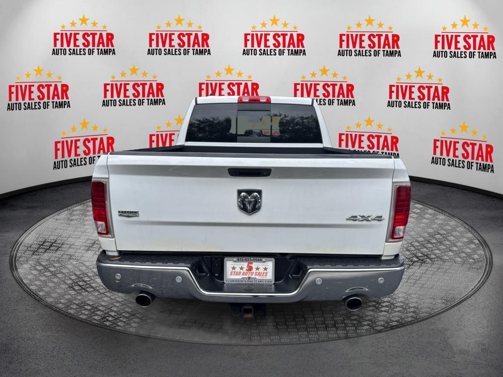 2018 RAM 1500 Laramie photo