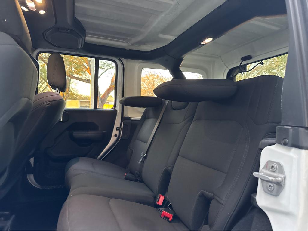 2020 Jeep Wrangler Unlimited Sport photo