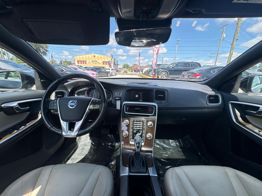 2016 Volvo V60 - $12,995