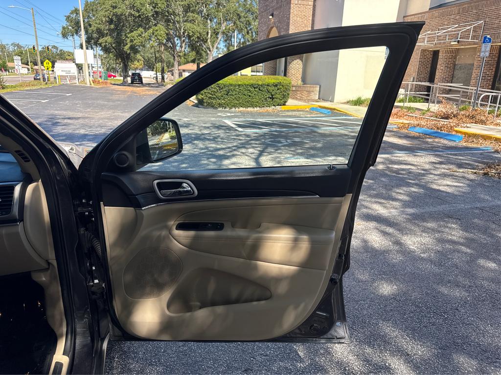 2020 Jeep Cherokee - $13,995