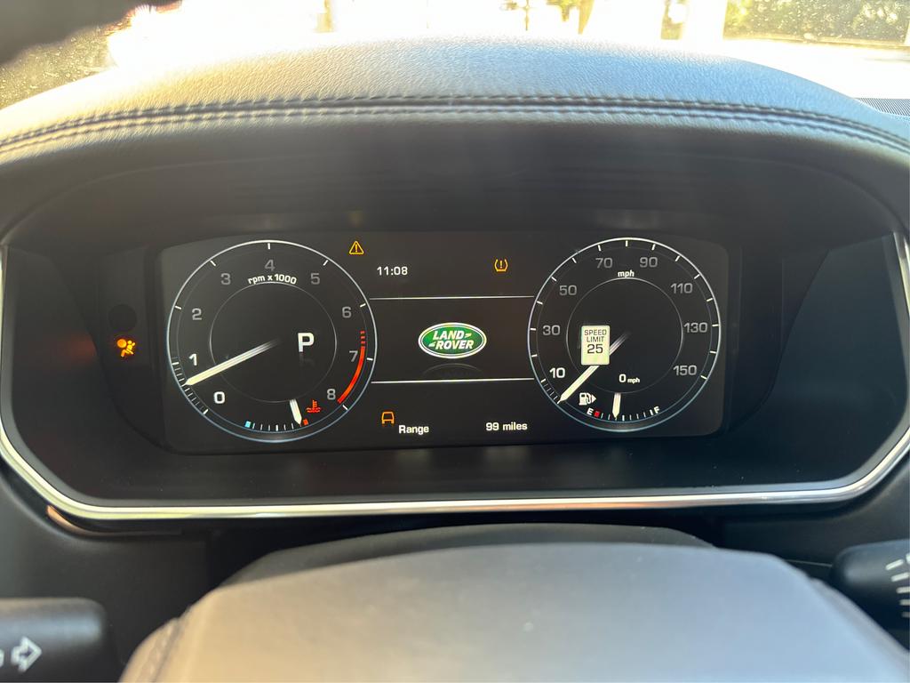 2016 Land Rover Range Rover - $17,995