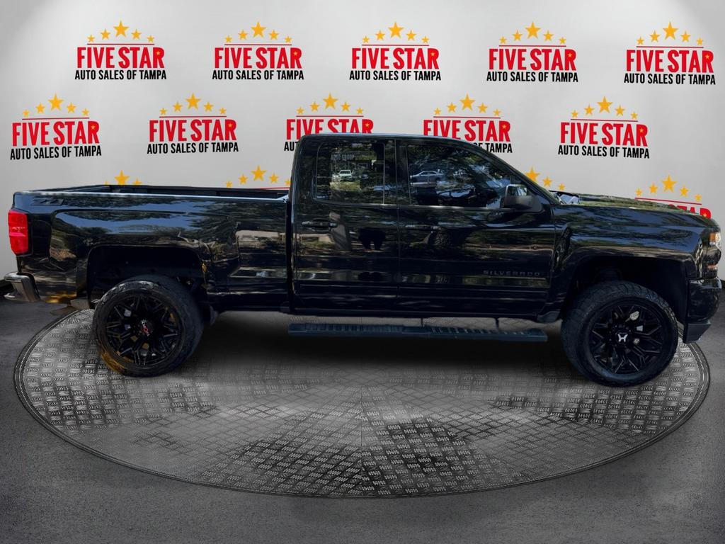2017 Chevrolet Silverado 1500 LT Z71 photo
