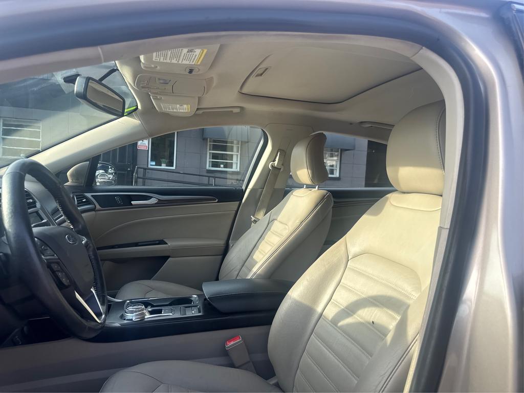 2017 Ford Fusion - $10,995