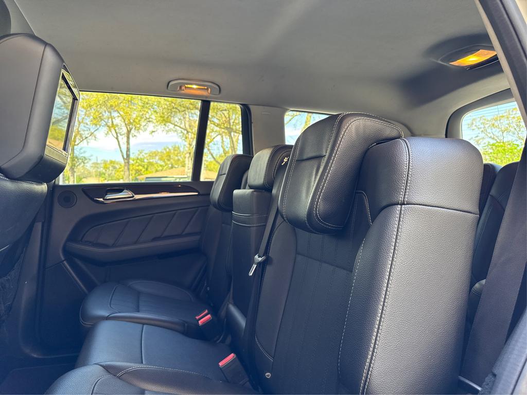 2015 Mercedes-Benz GL-Class - $9,995