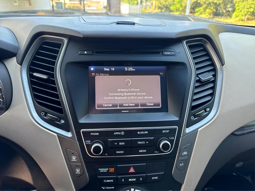 2017 Hyundai Santa Fe Sport - $6,995