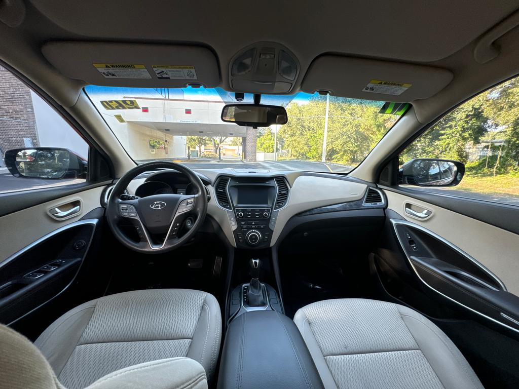 2017 Hyundai Santa Fe Sport - $6,995